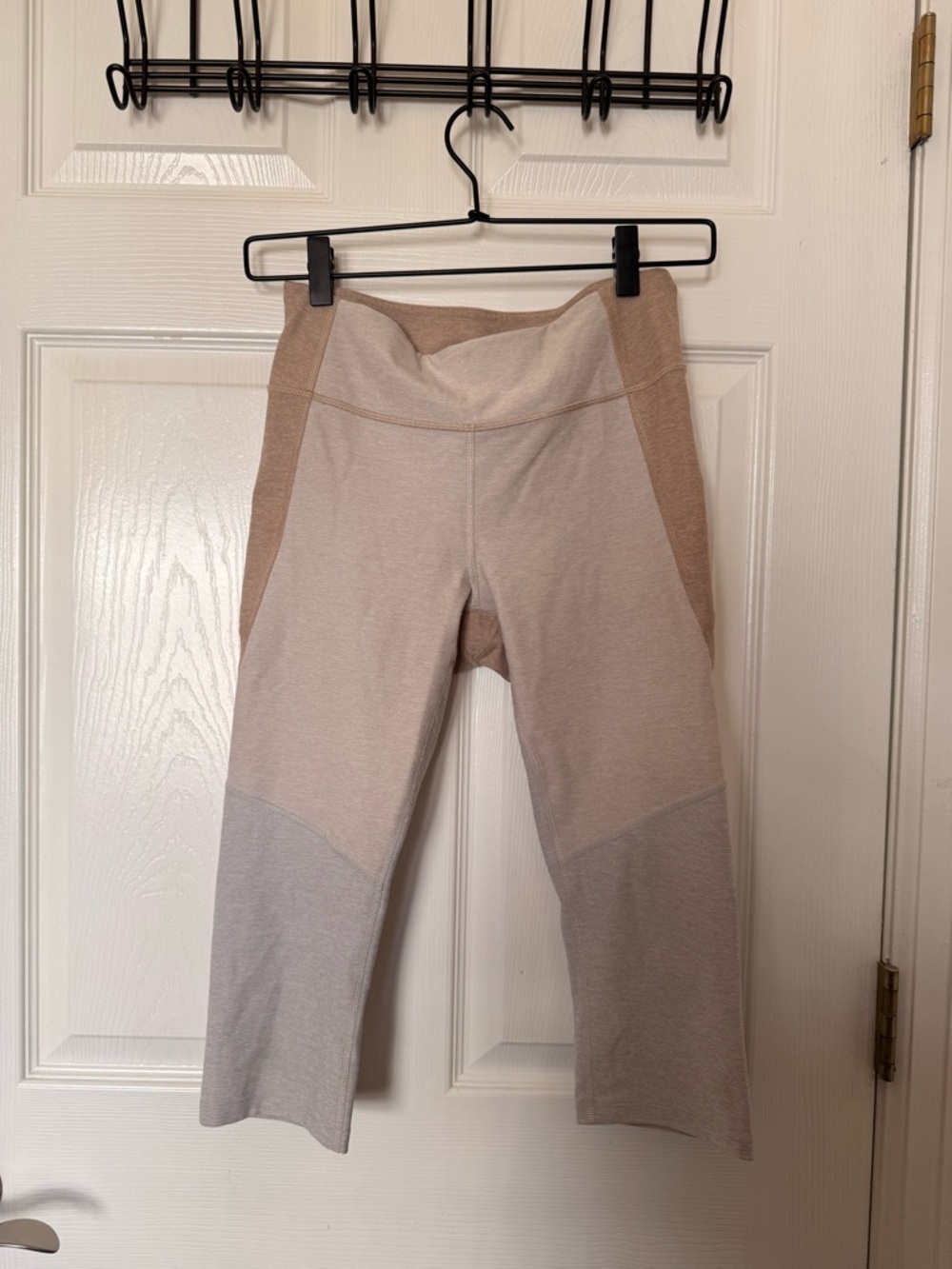 Outdoor Voices Tan & Cream Cropped Leggings